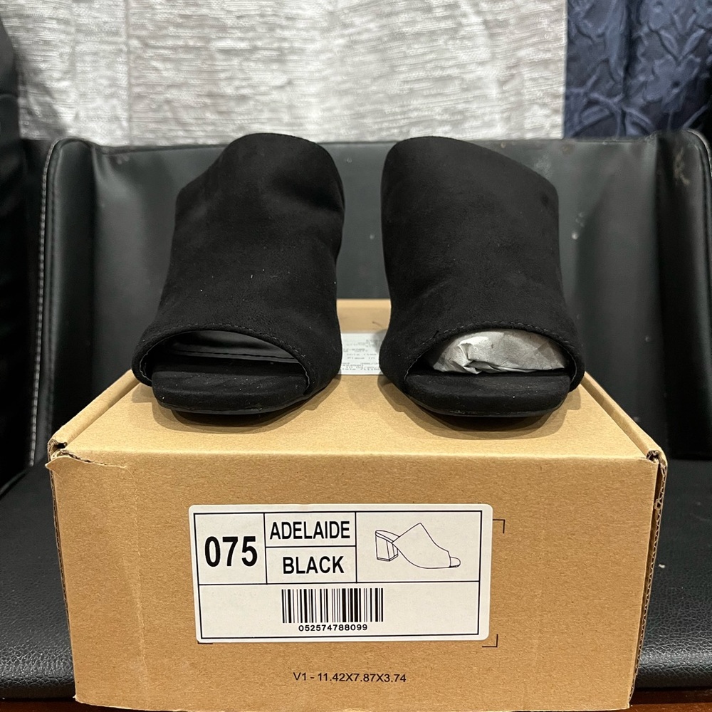 Adelaide Black Open-Toe Mules